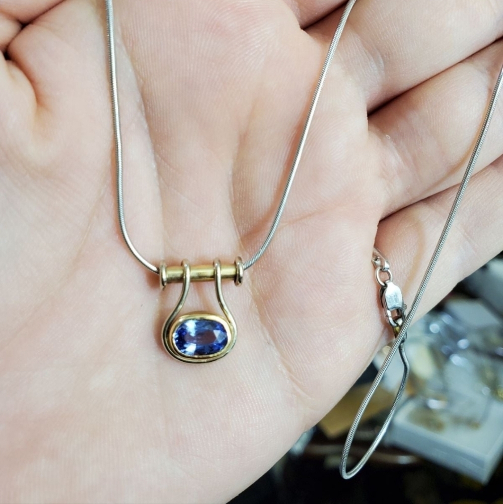 14k tanzanite necklace! White gold snake chain and the pendant is yellow gold. T - Picture 6 of 12